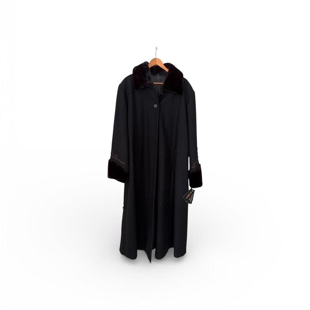 Elegant Black Women's Coat
